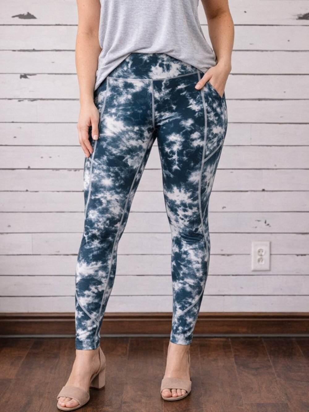 Fabletics Teal & White Tie-Dye High Waist Leggings
